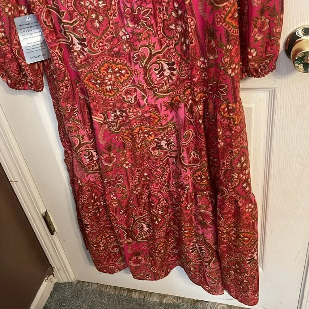 Julia Jordan. Pasiley Dress. Size 4 NWT - Picture 7 of 9